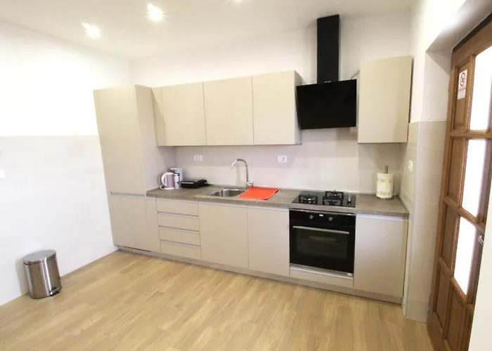 Tre Pini Pensión 4*